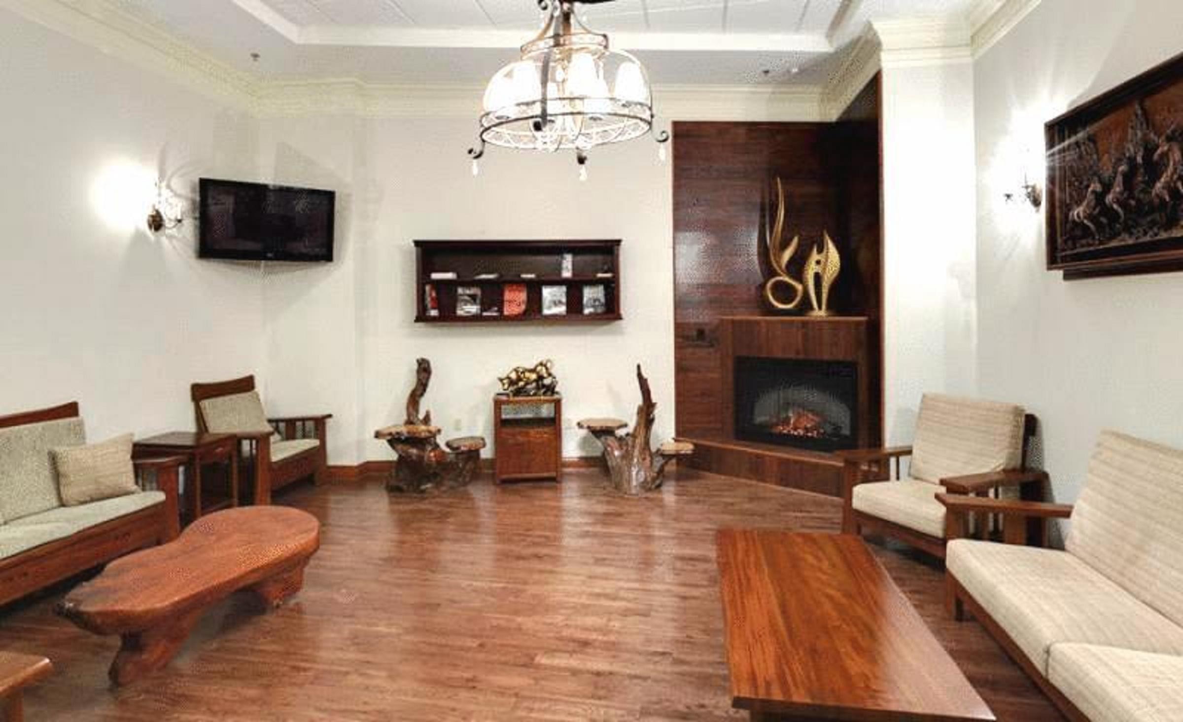 Wyndham Garden Baronne Plaza Otel New Orleans Dış mekan fotoğraf